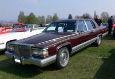 Cadillac Brougham -