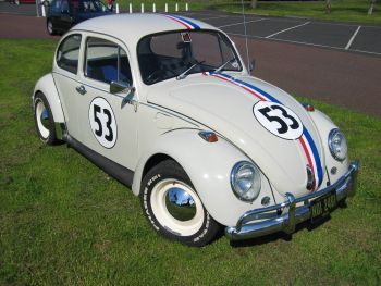 Преди 44 години излиза филм в който главния герой не е човек а автомобил - Volkswagen Beetle
