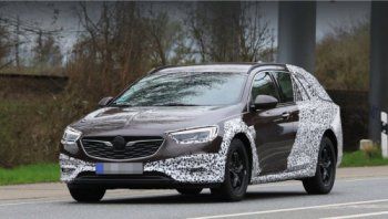 Новото комби Opel Insignia Country Tourer впечатлява с техника и цена 