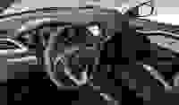 Седанът Lada Vesta Cross е с повишен до 20 см просвет - видео
