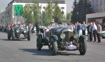 През 2003 г. 300-годишнината на Санкт Петрбург е отбелязана със специален автопробег