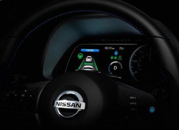 Новият Nissan Leaf идва с функция за автономно управление (Видео)
