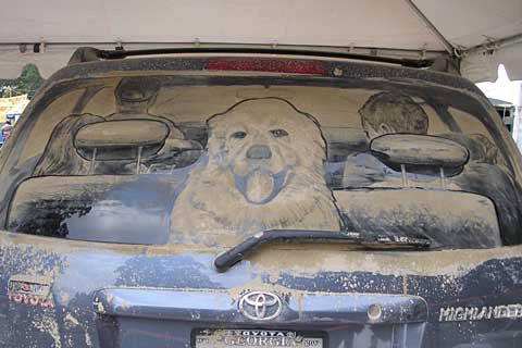 CarArt - рисунки върху мръсни коли