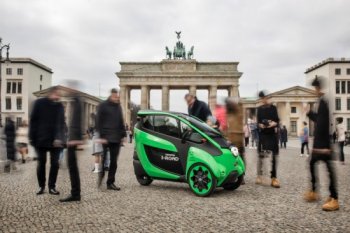 Тестват практически Toyota i-Road в Берлин - видео