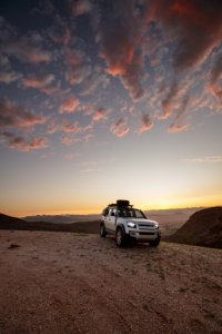 Новият Land Rover Defender в Намибия (Галерия)