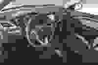 203 мм отстояние от пътя за новата LADA Vesta Cross седан
