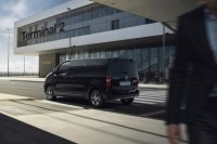 Peugeot анонсира и e-TRAVELLER