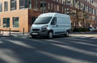НОВИЯТ PEUGEOT e-BOXER