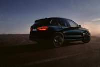 Електрическото BMW iX3 идва с 286 конски сили. Ускорява се до 100 км/ч за 6.8 секунди