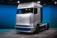 Daimler Trucks представи технологична стратегия за електрификация на тежкотоварния транспорт