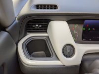 Новата Honda JAZZ: Премислено, премерено и технологично (Видео)