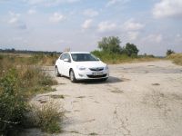 Авто ревю на Opel Astra - 2010